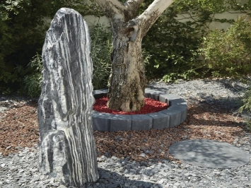 Monolithe Bivouac noir et blanc H: 100cm