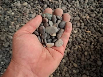 Gravier Grey perle 8/16 mm
