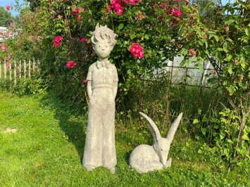 Statue Petit Prince debout H:106 cm